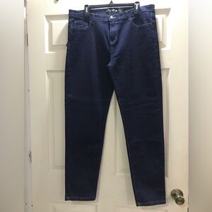 Women's Skinny Jeans in Dark Blue - Stretch Denim